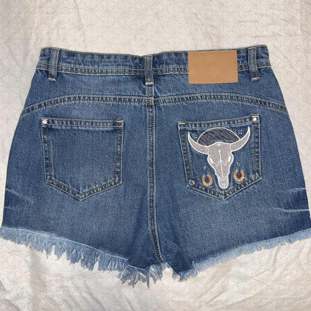 Daisy Street Longhorn Jean Shorts - Picture 1 of 4